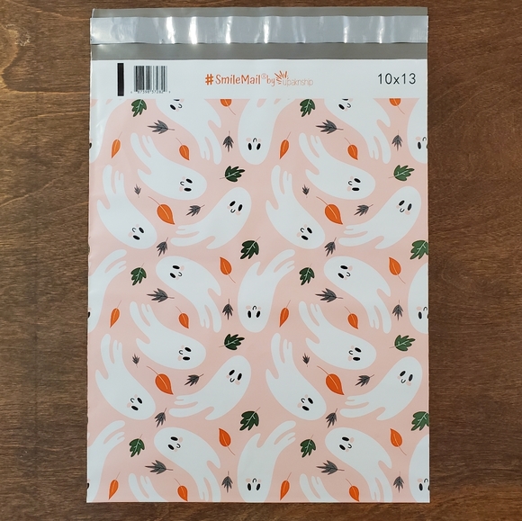 40 Pack 10x13" Halloween Designer Poly Mailers Cute Ghosts SHIPS SAME DAY! - Picture 2 of 3